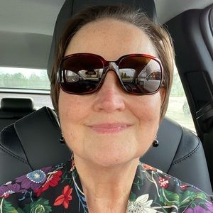 Meet your Posher, Janine